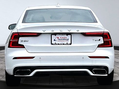 Used 2019 Volvo S60 T6 R-Design AWD/4WD image 6