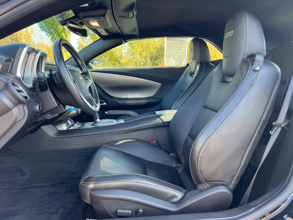 Used 2013 Chevrolet Camaro SS w/ RS Package RWD image 3