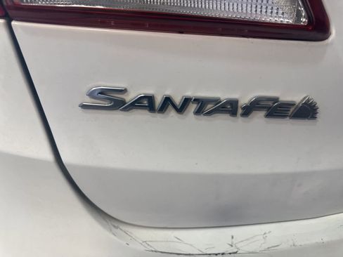 Used 2017 Hyundai Santa Fe Limited w/ Cargo Package image 11