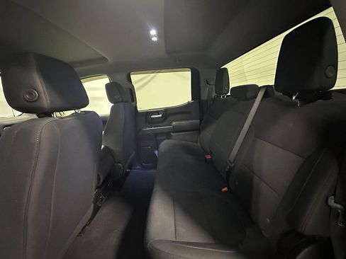 Used 2020 Chevrolet Silverado 1500 Custom Trail Boss w/ Custom Convenience Package AWD/4WD image 17