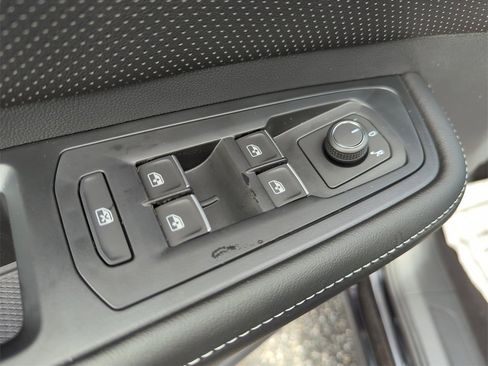 New 2026 Volkswagen Atlas SE image 31