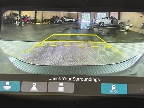 Used 2024 Honda Odyssey Touring image 30