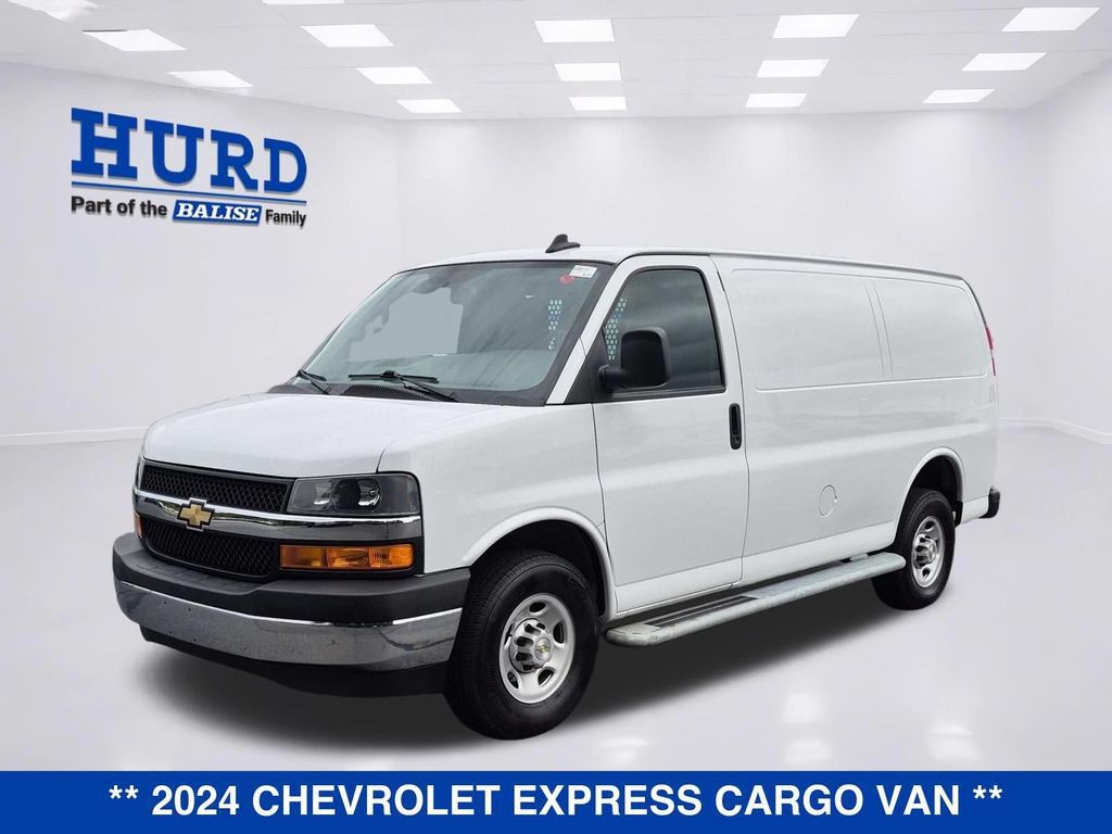 Used 2024 Chevrolet Express 2500 w/ Driver Convenience Package RWD image 7