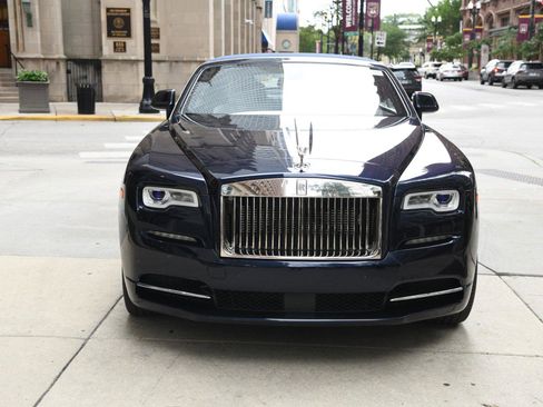 Used 2020 Rolls-Royce Dawn image 21