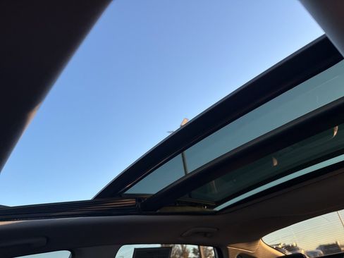 Used 2019 Kia Optima S w/ S Panoramic Sunroof Package image 39