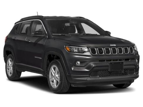 New 2026 Jeep Compass Latitude AWD/4WD image 31