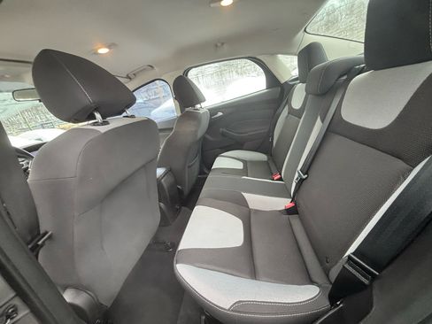 Used 2012 Ford Focus SE image 10