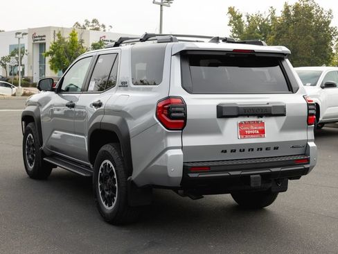 New 2026 Toyota 4Runner TRD Off-Road Premium AWD/4WD image 7