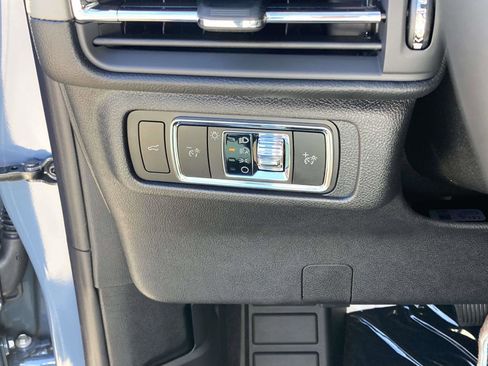 New 2026 Lincoln Corsair Premiere image 29