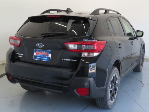 Certified 2023 Subaru Crosstrek 2.0i Premium AWD/4WD image 3