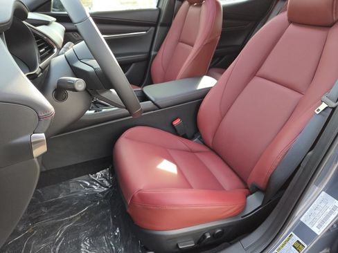 New 2026 MAZDA MAZDA3 Carbon AWD/4WD image 17