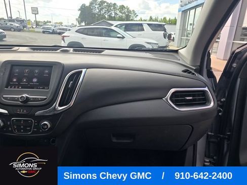 Used 2024 Chevrolet Equinox LT AWD/4WD image 47