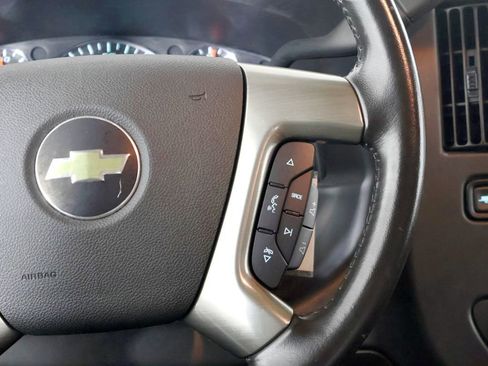 Used 2018 Chevrolet Express 2500 w/ Driver Convenience Package RWD image 33