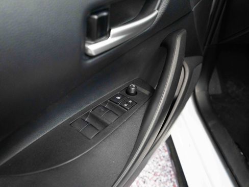 New 2026 Toyota Corolla SE w/ SE Package image 7