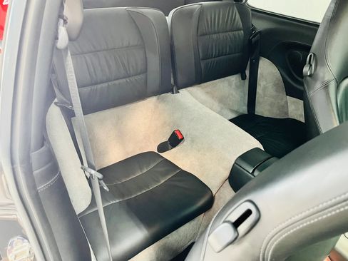 Used 2002 Porsche 911 Turbo image 36