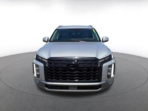 Used 2025 Hyundai Palisade SEL FWD image 4