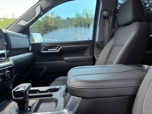 Used 2026 Chevrolet Silverado 1500 RST AWD/4WD image 24