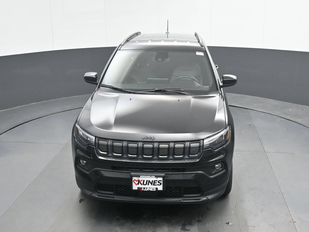 Used 2022 Jeep Compass Latitude w/ Convenience Group AWD/4WD image 35