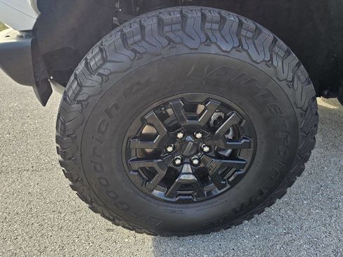 Used 2024 Ford Bronco Raptor w/ Interior Carbon Fiber Pack 6 image 24