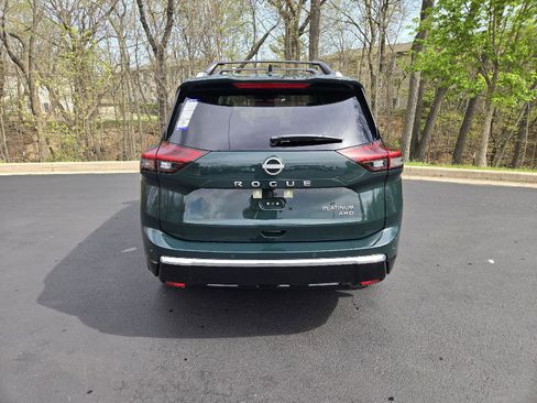 New 2026 Nissan Rogue Platinum w/ Platinum Premium Package AWD/4WD image 8