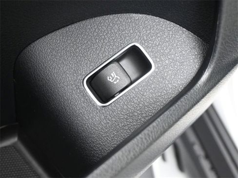 New 2026 Mercedes-Benz GLE 450 4MATIC image 18