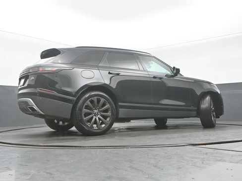 Used 2018 Land Rover Range Rover Velar R-Dynamic SE AWD/4WD image 31