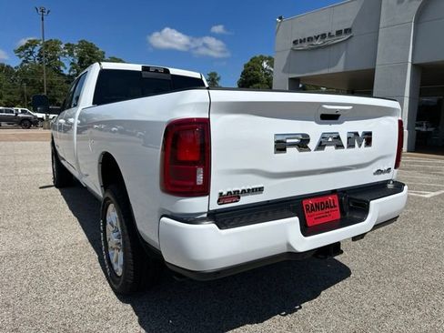 New 2027 RAM 3500 Laramie AWD/4WD image 7
