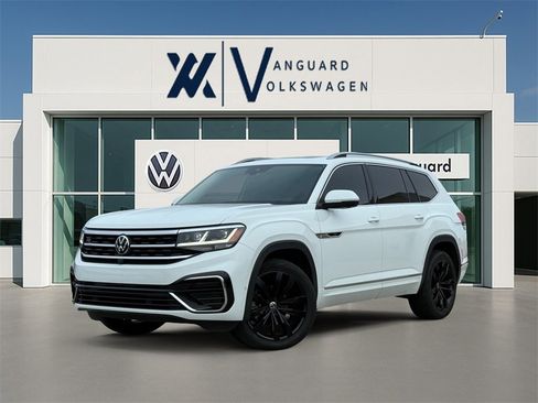 Used 2021 Volkswagen Atlas SEL Premium image 1