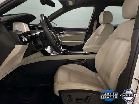 Used 2024 Audi Q8 e-tron Premium image 57