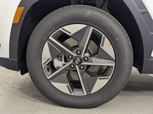 New 2026 Hyundai Tucson SEL FWD image 9