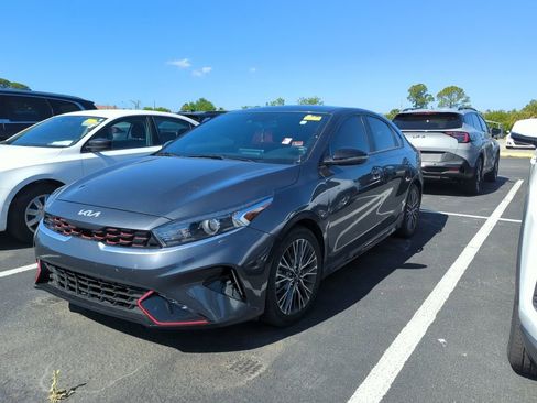 Certified 2023 Kia Forte GT-Line image 3