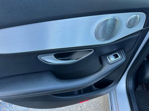 Used 2015 Mercedes-Benz C 300 4MATIC Sedan image 15