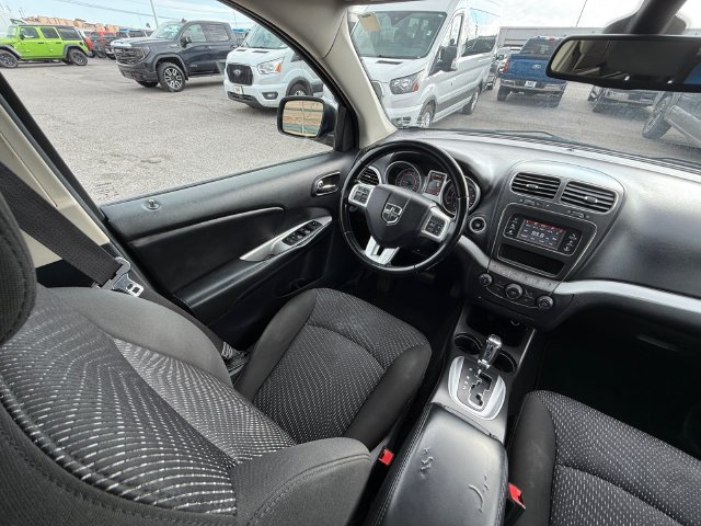 Used 2020 Dodge Journey SE w/ SE Popular Equipment Group FWD image 13
