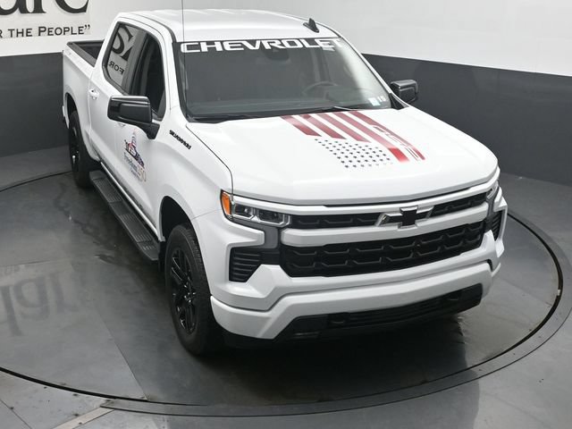 New 2026 Chevrolet Silverado 1500 RST w/ LPO, Dark Essentials Package AWD/4WD image 25