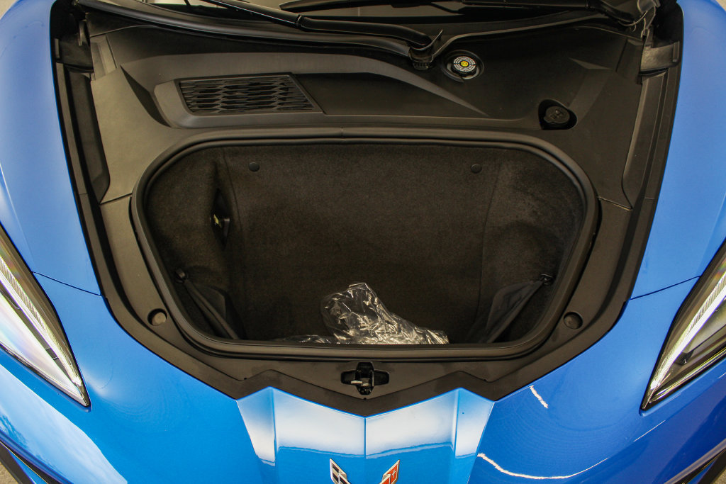 Used 2025 Chevrolet Corvette Stingray Preferred Cpe w/ Stealth Interior Trim Package RWD image 14