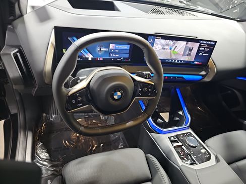 Certified 2025 BMW X3 xDrive30i w/ Premium Package AWD/4WD image 17