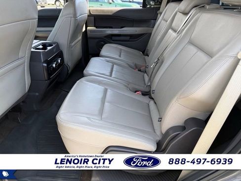 Certified 2021 Ford Expedition XLT w/ FX4 Off-Road Package image 11