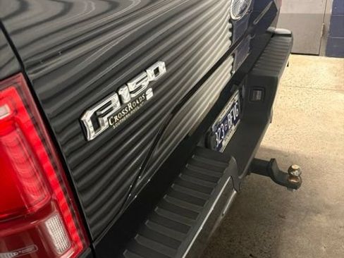 Used 2016 Ford F150 Lariat w/ Equipment Group 501A Mid RWD image 2