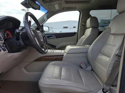 Used 2016 GMC Yukon XL Denali w/ Open Road Package image 19