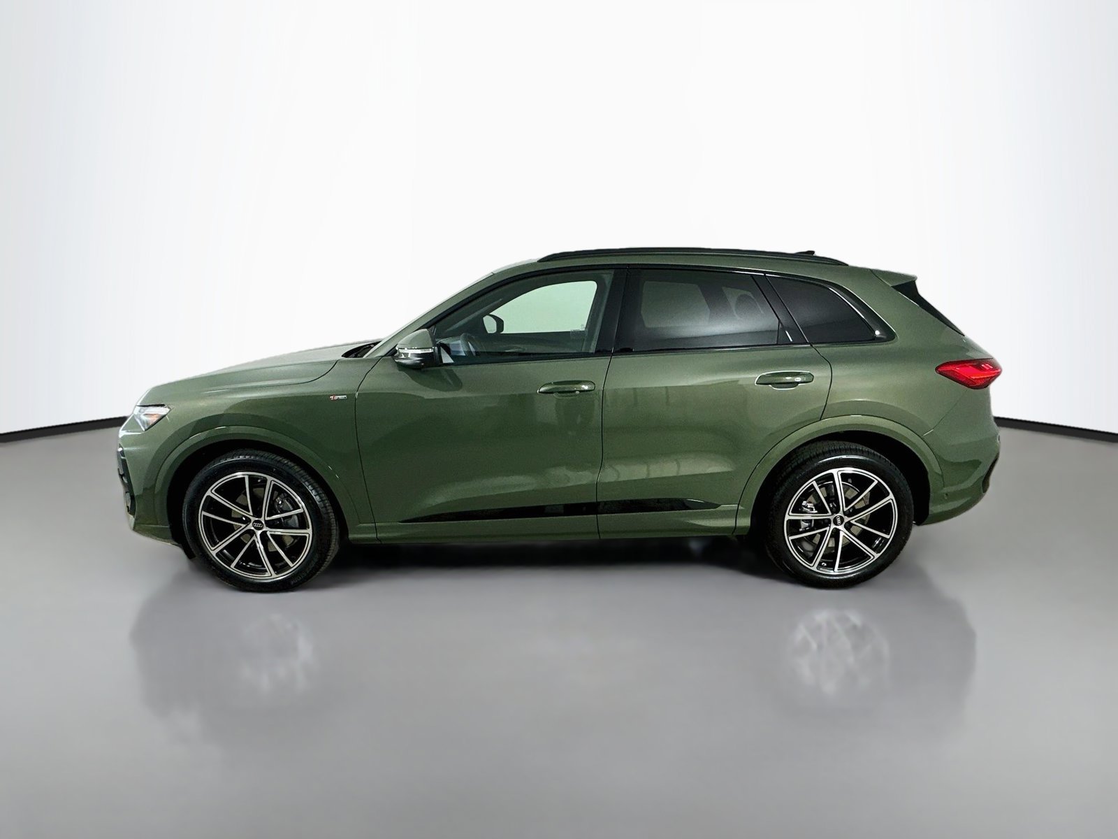 New 2026 Audi Q5 Prestige AWD/4WD image 8