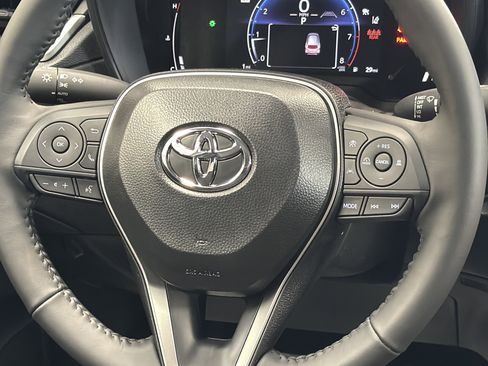 New 2026 Toyota Corolla Cross LE AWD/4WD image 19