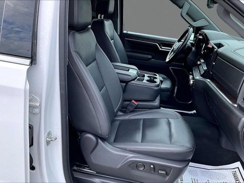 Certified 2025 GMC Sierra 2500 SLT w/ SLT Premium Package AWD/4WD image 7
