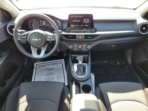 Used 2024 Kia Forte LXS FWD image 9