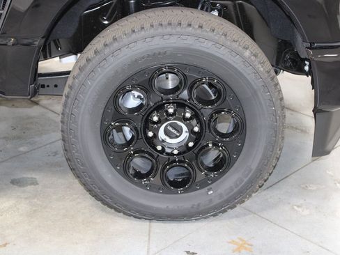 New 2026 Ford F250 Lariat w/ Black Appearance Package image 15