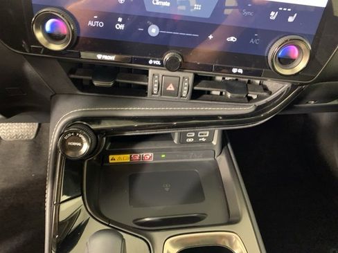 Used 2024 Lexus NX 350 AWD w/ Premium Package image 12
