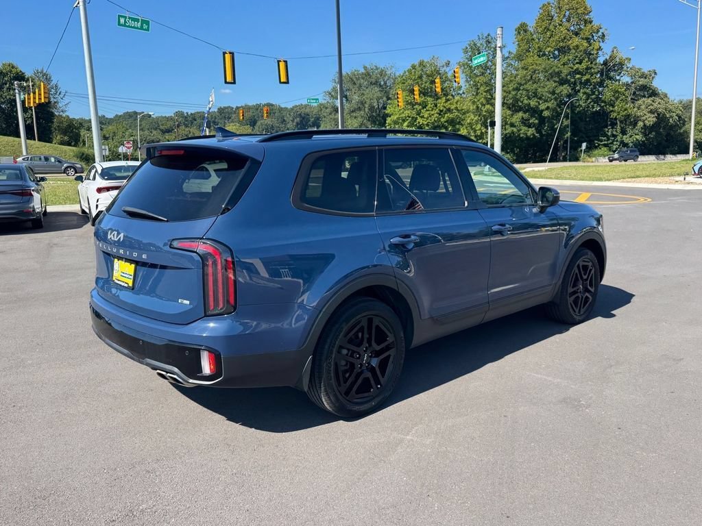 Used 2024 Kia Telluride EX X-Line AWD/4WD image 3