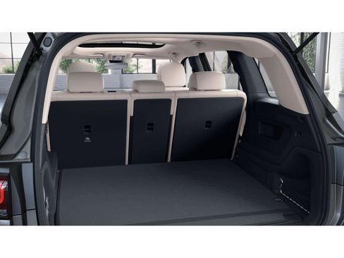 Used 2022 Mercedes-Benz GLB 250 image 12