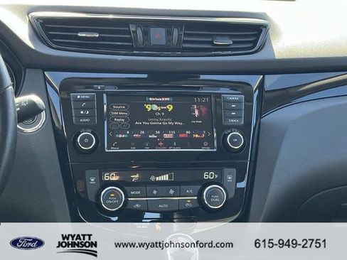 Used 2022 Nissan Rogue Sport SV w/ Technology Package image 15