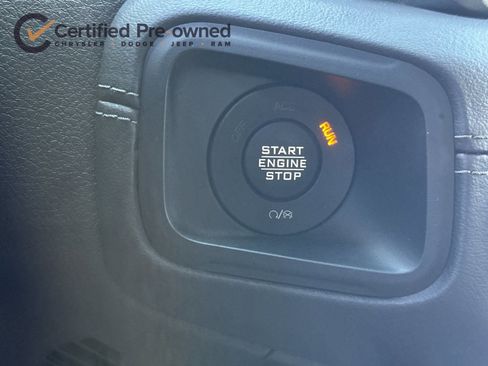 Used 2025 Jeep Wrangler Unlimited Rubicon 4xe w/ Convenience Group AWD/4WD image 22