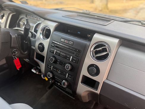 Used 2011 Ford F150 XLT image 65